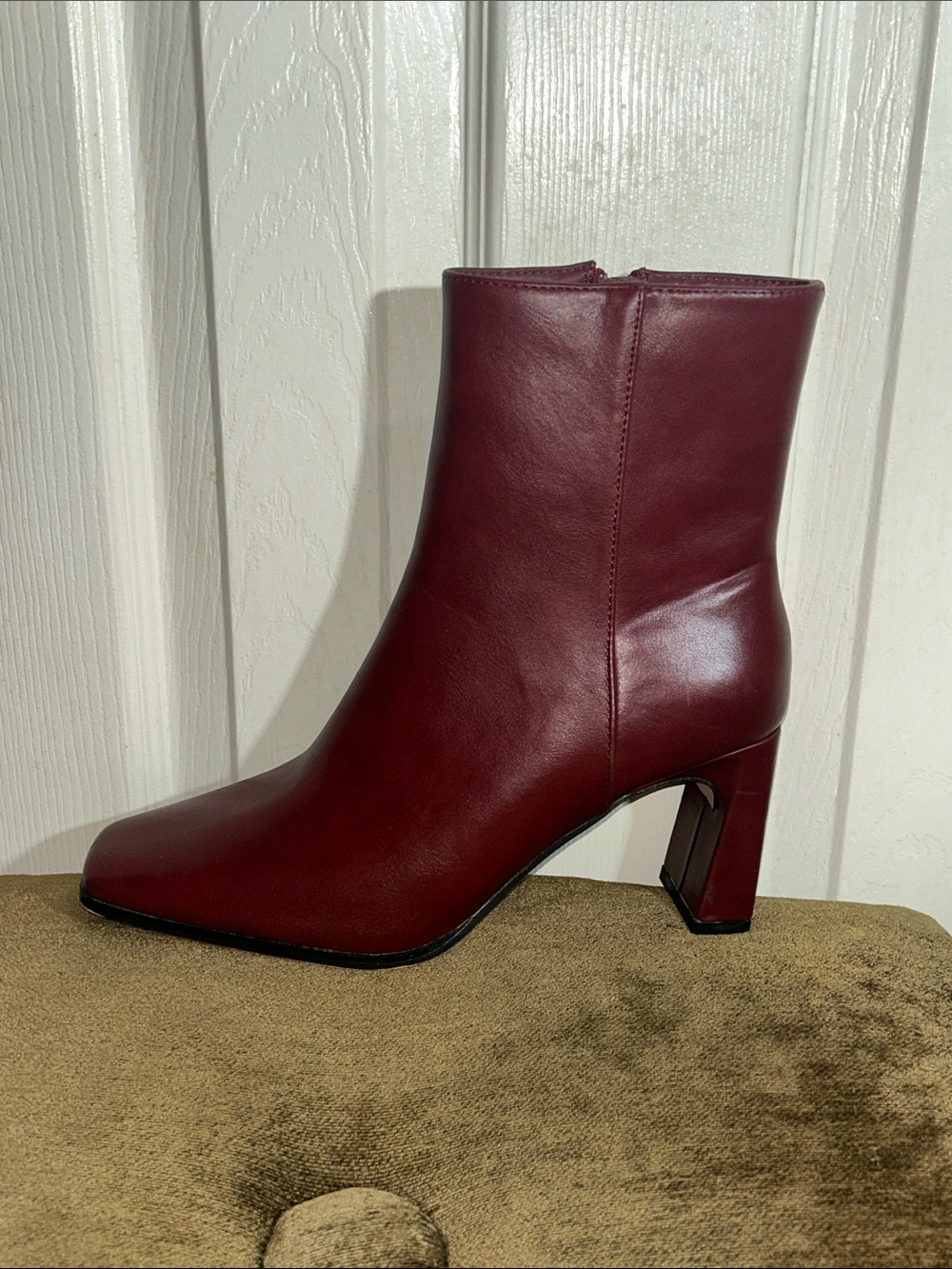 Women's Burgundy Leather Mid-Heel Ankle Boots